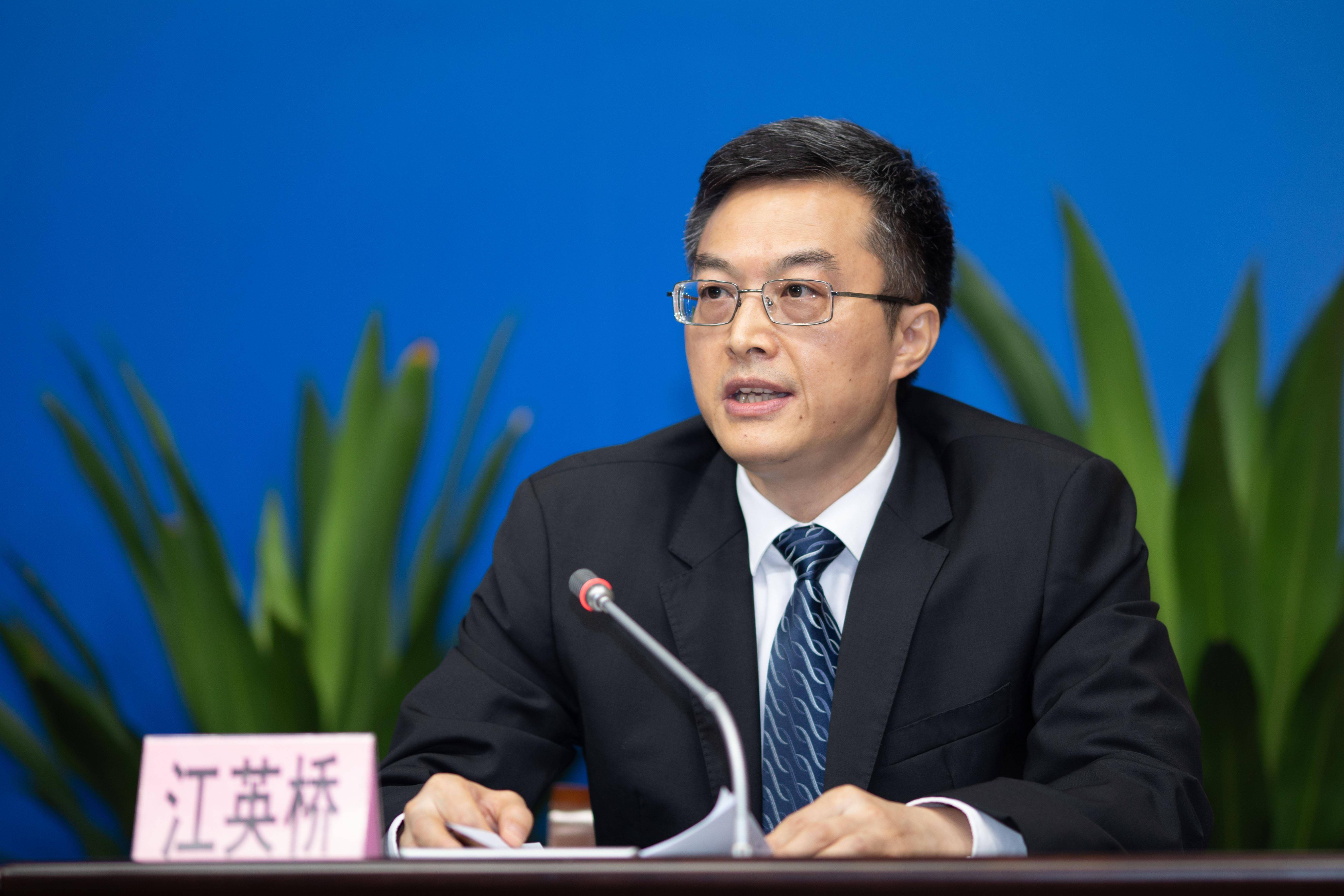 成都广州24小时套医保卡(广州哪里可以套社保卡)